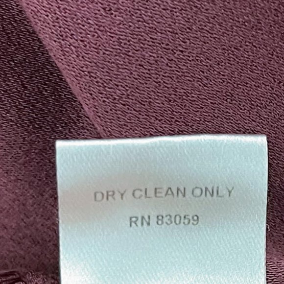 Drew Anthropologie XS Burgundy V Neck Bell Sleeve Dillone Top - Picture 7 of 7